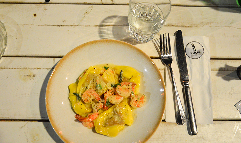 ביקורת מסעדת יוליה בנמל ת"א